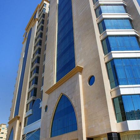 Century Hotel Doha Eksteriør billede