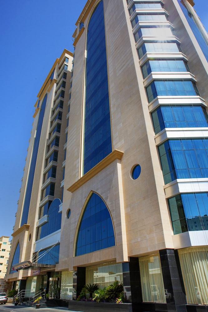 Century Hotel Doha Eksteriør billede
