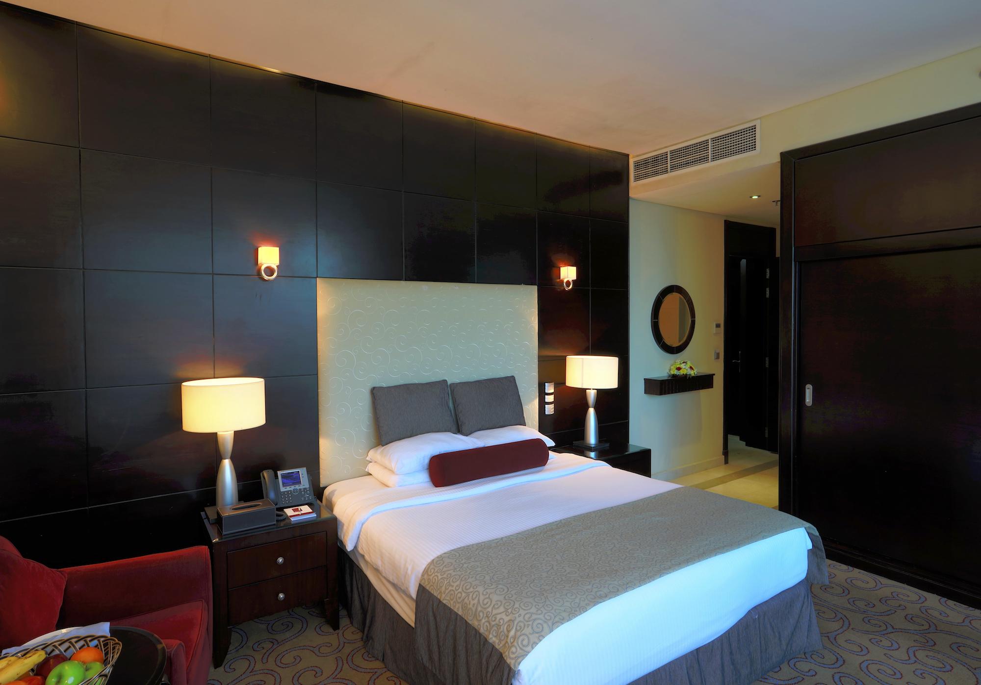 Century Hotel Doha Eksteriør billede