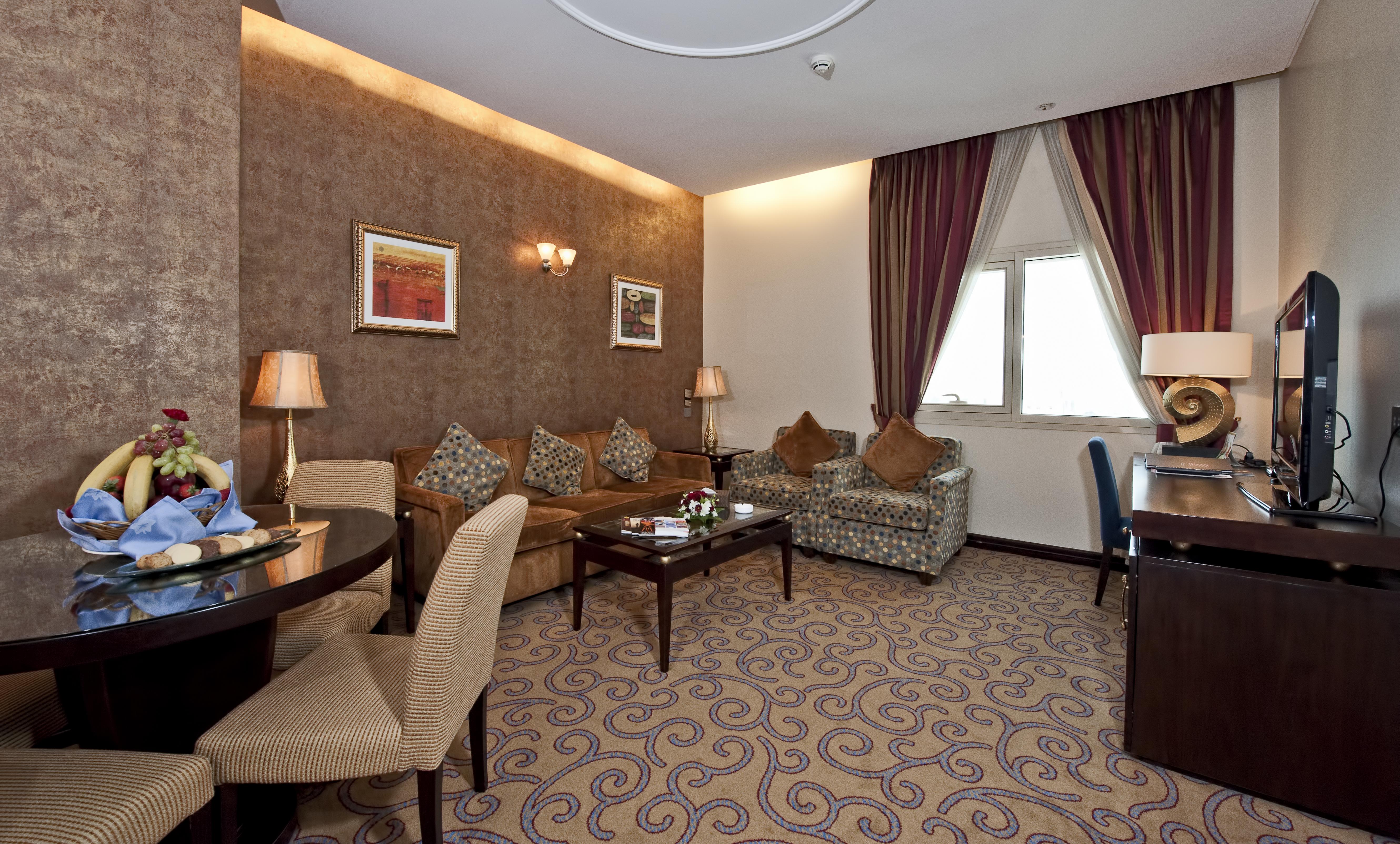 Century Hotel Doha Eksteriør billede