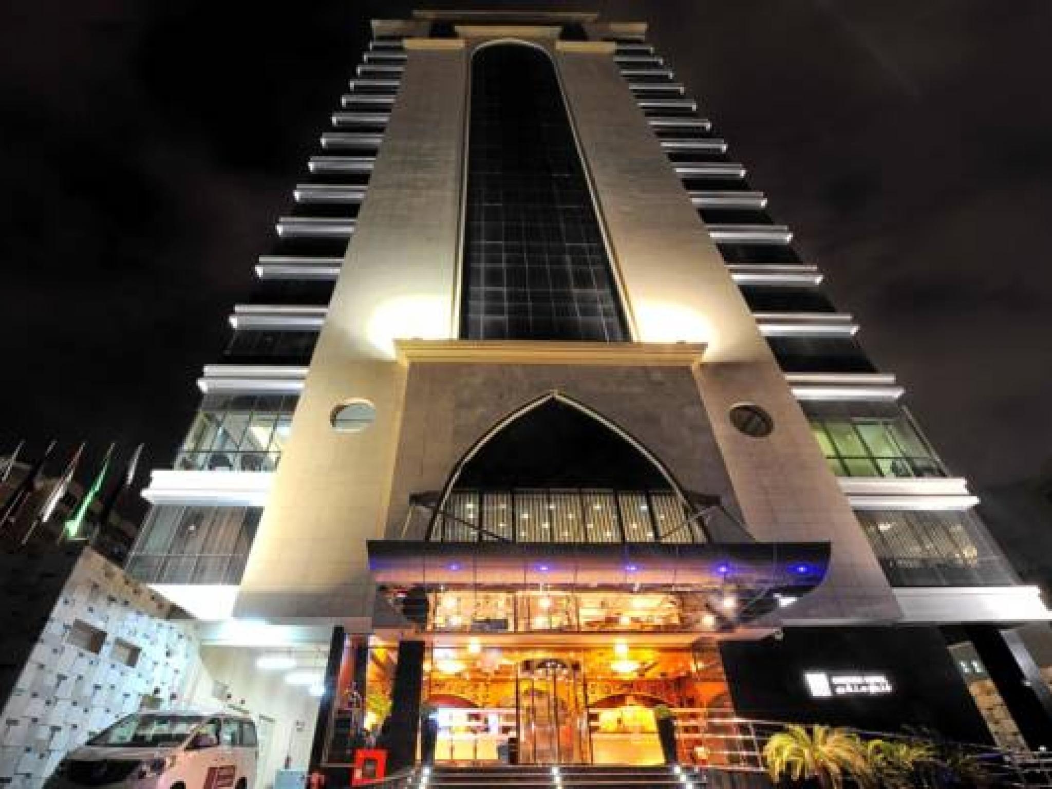 Century Hotel Doha Eksteriør billede