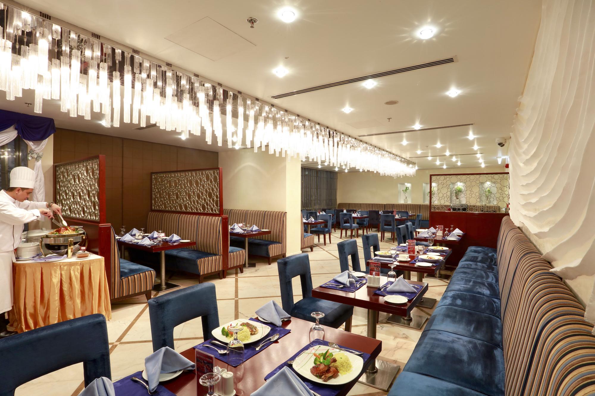 Century Hotel Doha Eksteriør billede