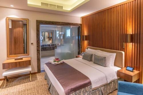Century Hotel Doha Eksteriør billede
